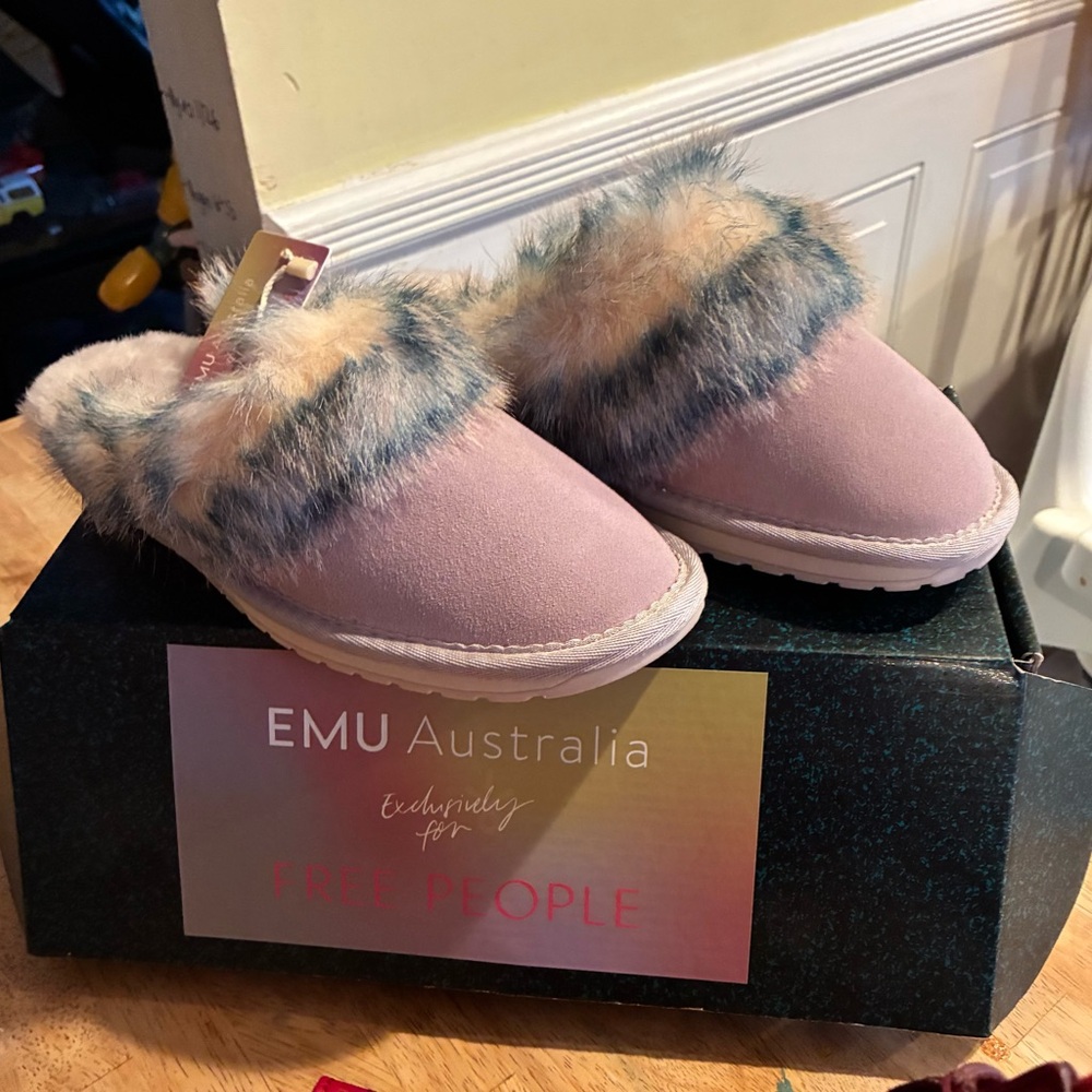 Emu Australia for Free People Women's Suede and Shearling Lined  Slippers. 8
